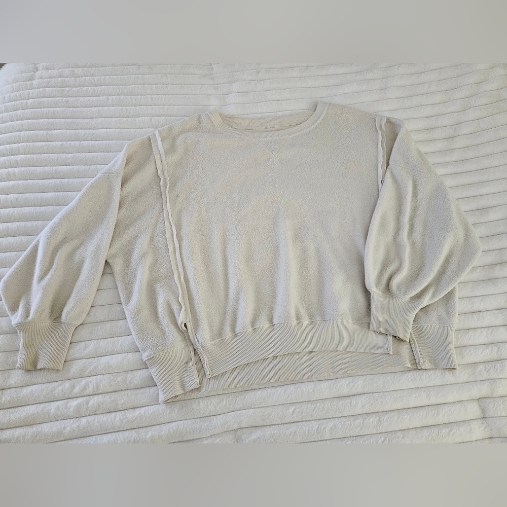 American Eagle Seriously Huggable Oversized Sweatshirt Cream Women's Small